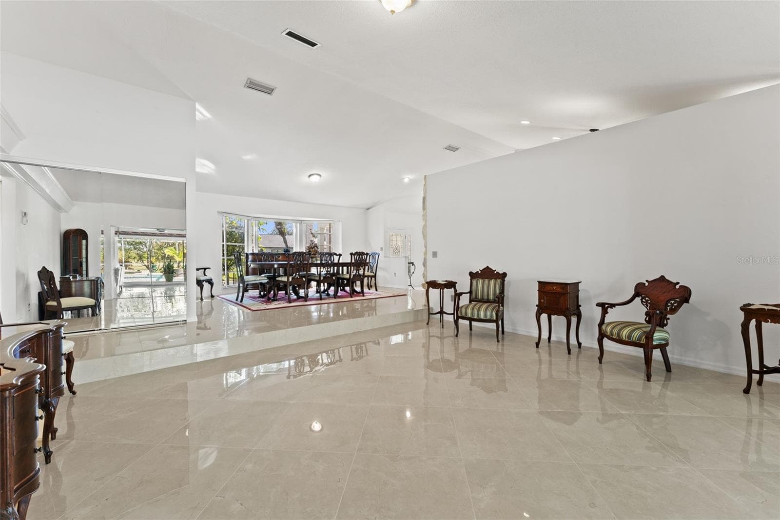 Marble flooring - 966 N DORAL LN, VENICE