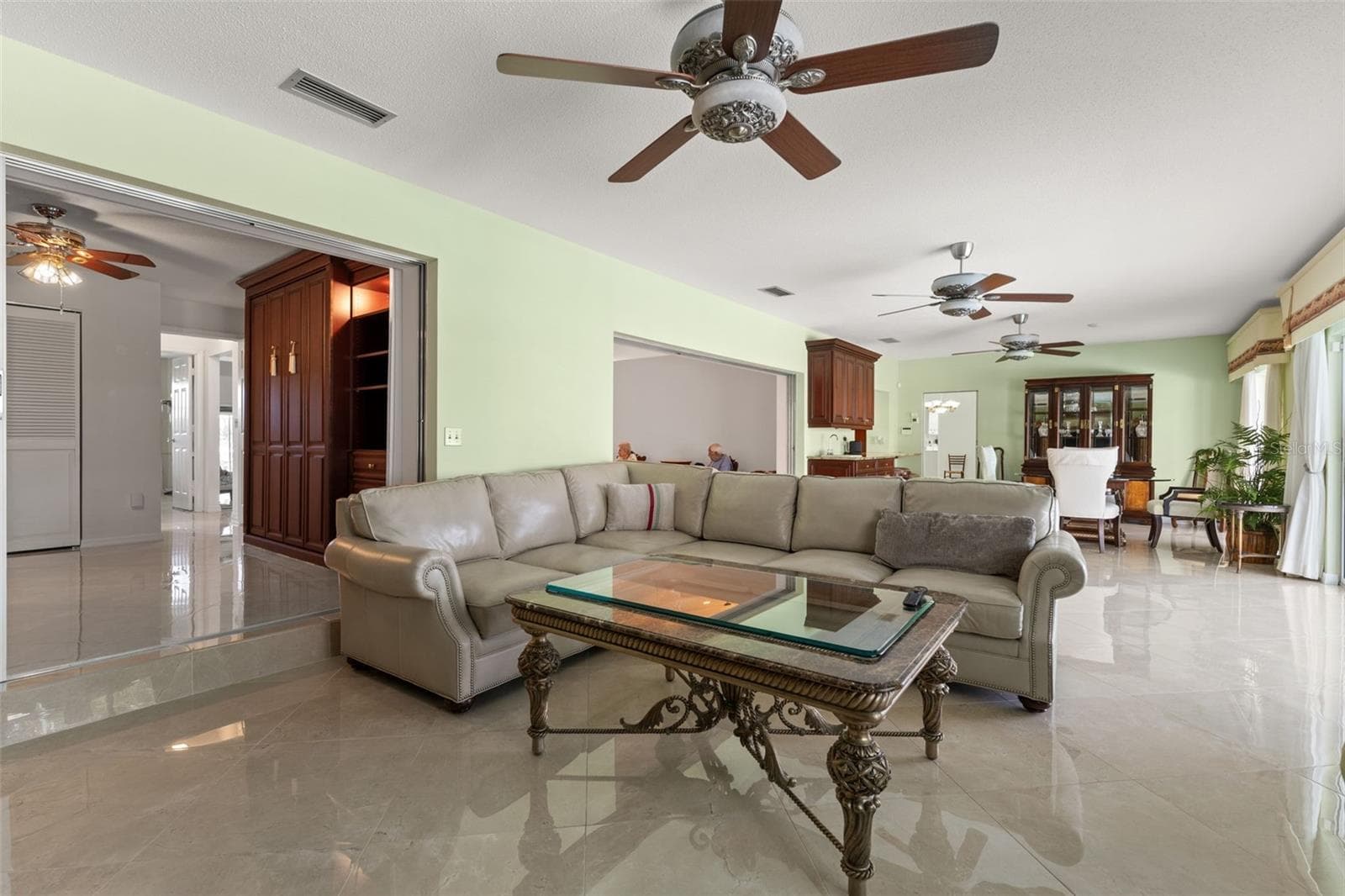 Living room - 966 N DORAL LN, VENICE