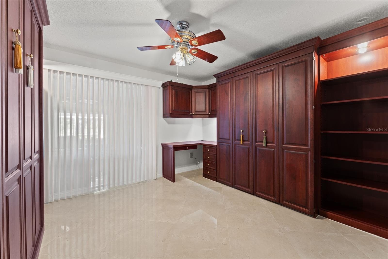 Single Family Residence at 966 N DORAL LN, VENICE, photo 46 of 77