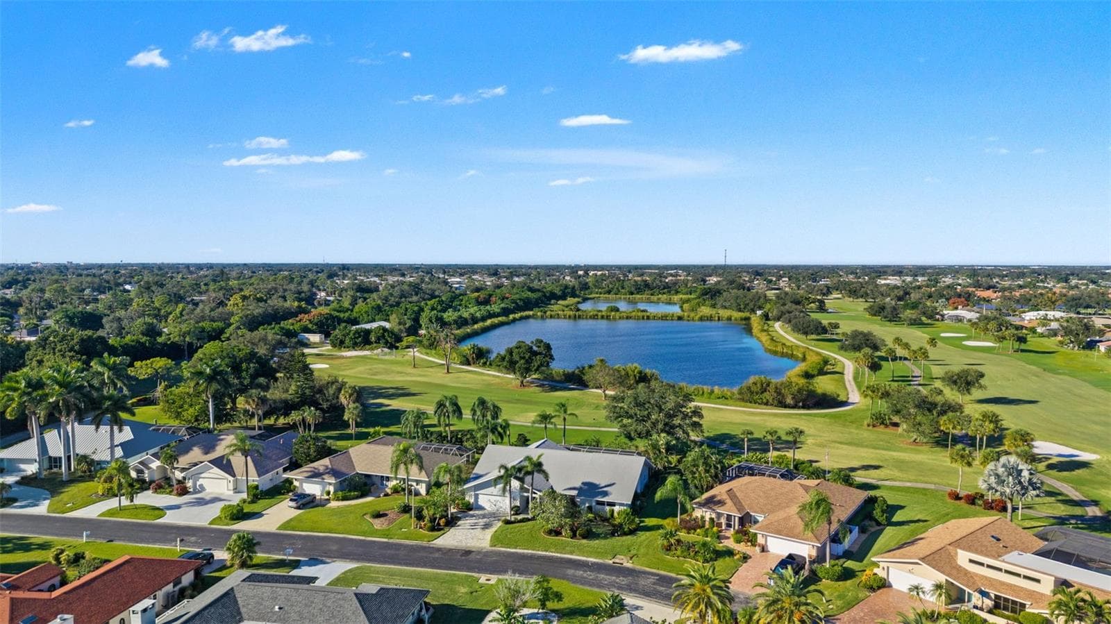 Well established community - 966 N DORAL LN, VENICE