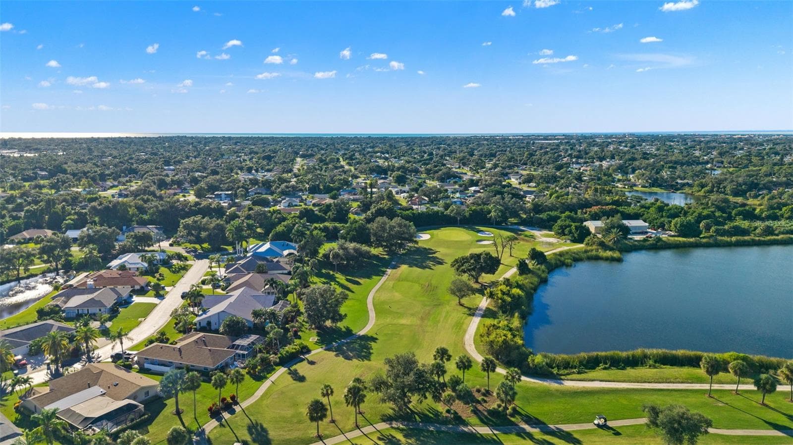 Gorgeous view - 966 N DORAL LN, VENICE
