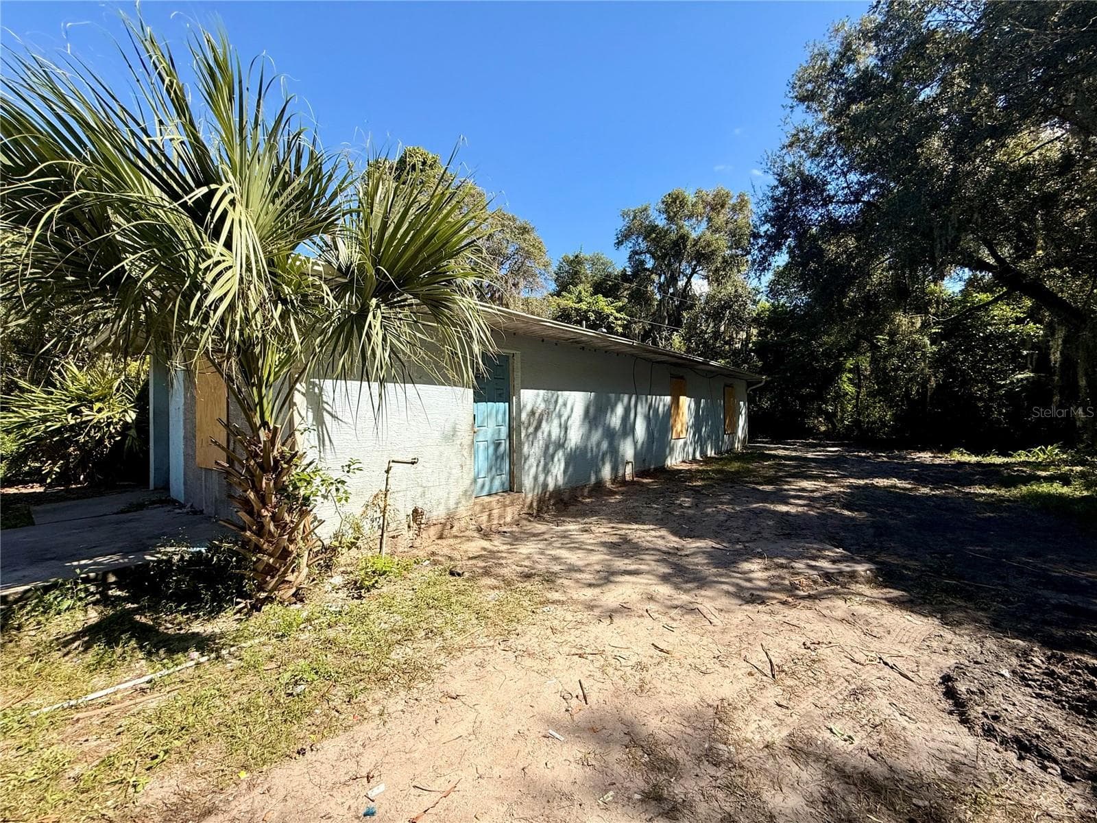 Single Family Residence at 2715 MARIGOLD AVE, MIMS, photo 11 of 14