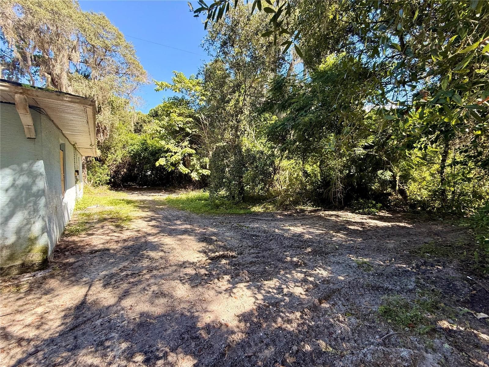 Single Family Residence at 2715 MARIGOLD AVE, MIMS, photo 12 of 14