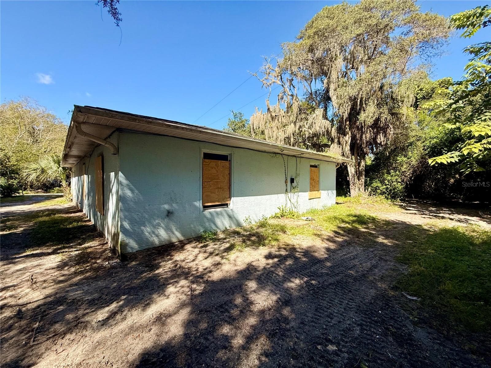 Single Family Residence at 2715 MARIGOLD AVE, MIMS, photo 13 of 14