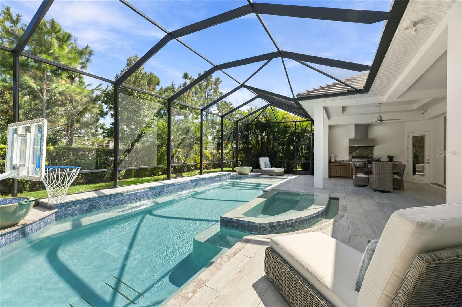 Single Family Residence at 808 CROSSWIND AVE, SARASOTA, photo 44 of 98