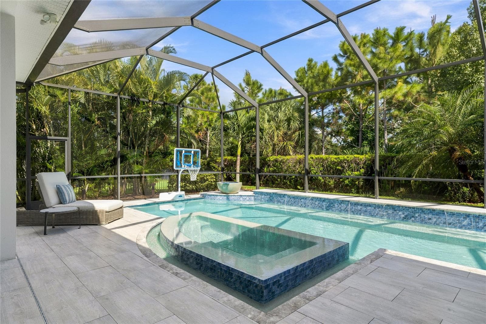 Single Family Residence at 808 CROSSWIND AVE, SARASOTA, photo 45 of 98