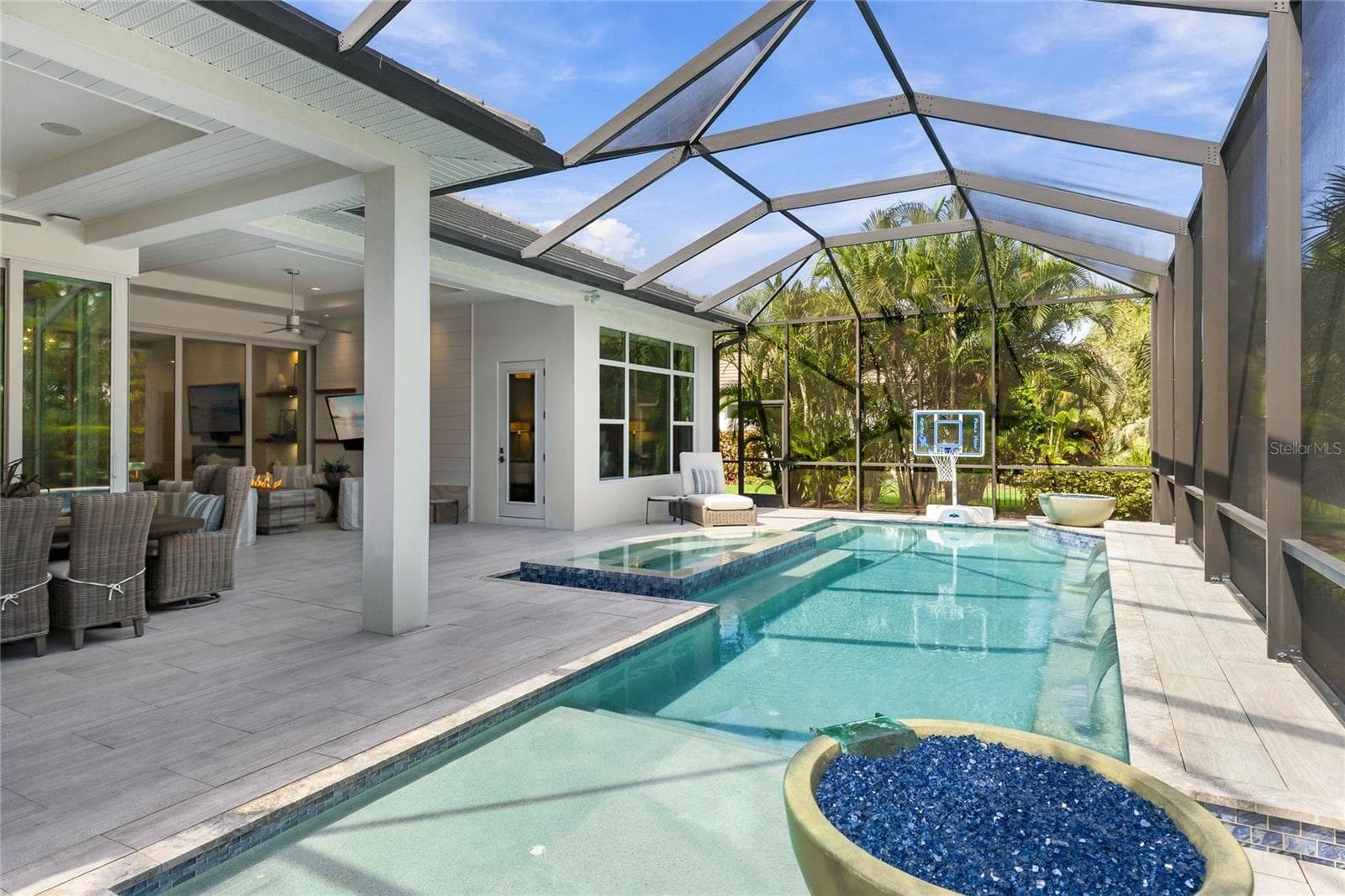 Single Family Residence at 808 CROSSWIND AVE, SARASOTA, photo 2 of 98