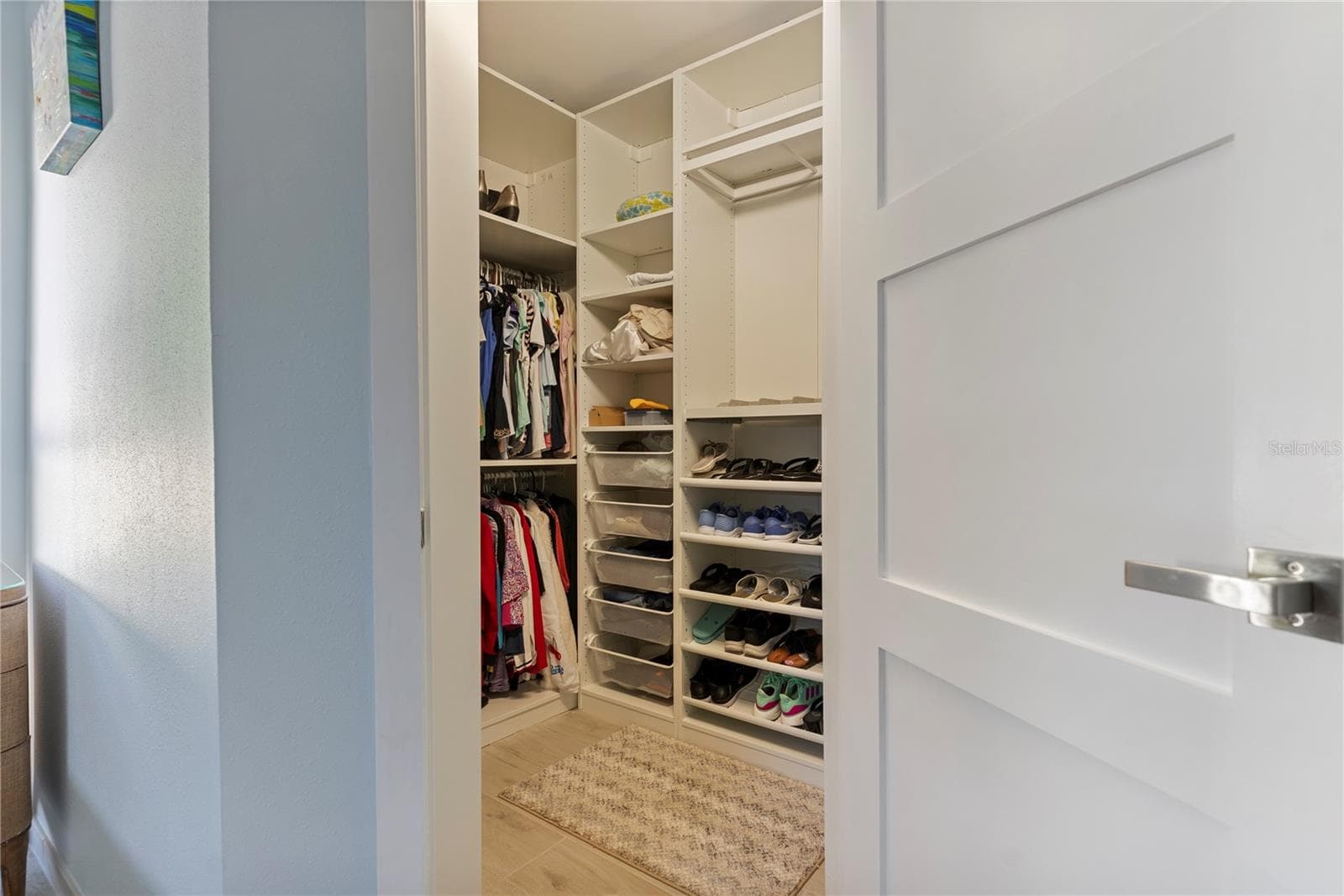 Primary Suite Walk-in Closet - 404 HARBOR DR S, INDIAN ROCKS BEACH