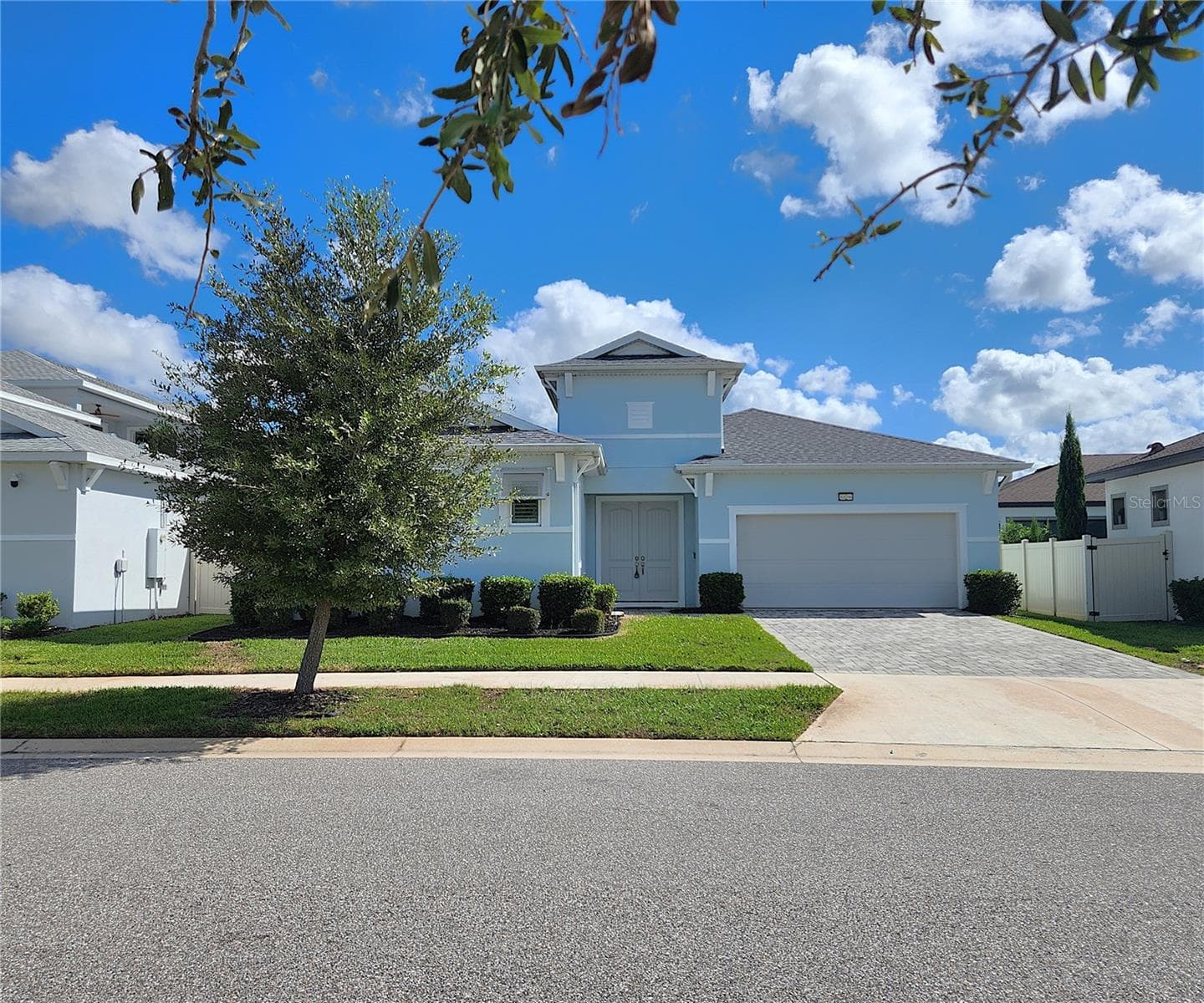 8896 Drummer Plank Dr, Wesley Chapel, FL 33545: Partially Fenced, SFH, One Story, 2590sf, Built in 2022, 3 bedrooms, 2.5 bathrooms, 2 car attached garage - 8896 DRUMMER PLANK DR, WESLEY CHAPEL