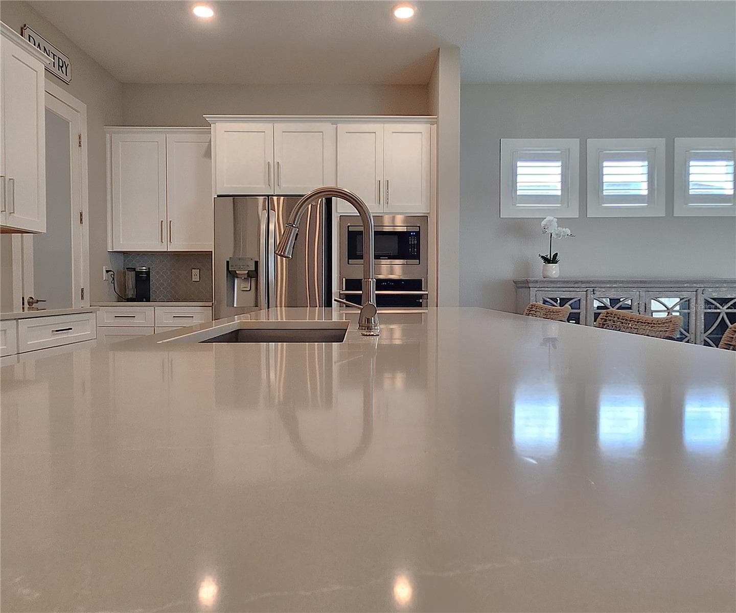 Quartz countertops - 8896 DRUMMER PLANK DR, WESLEY CHAPEL