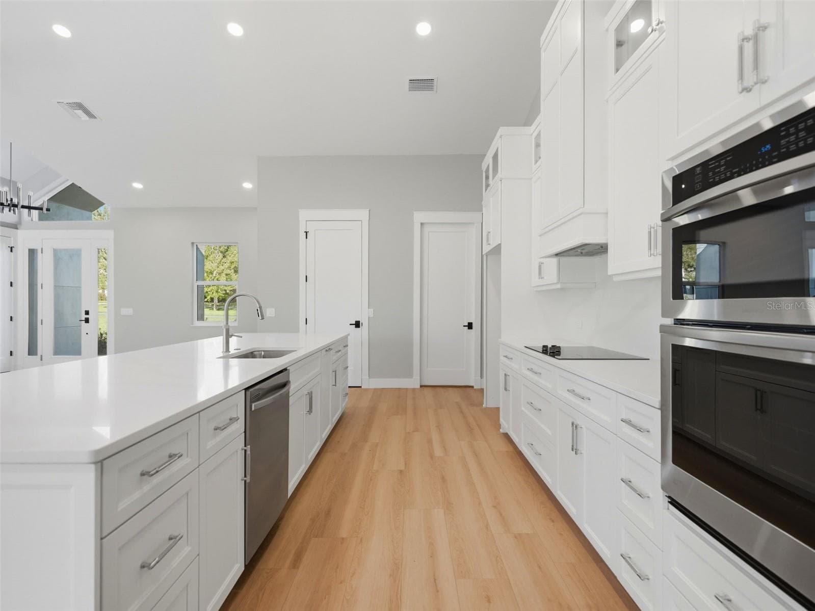 Single Family Residence at 11250 HUMBER RD, WEEKI WACHEE, photo 12 of 53
