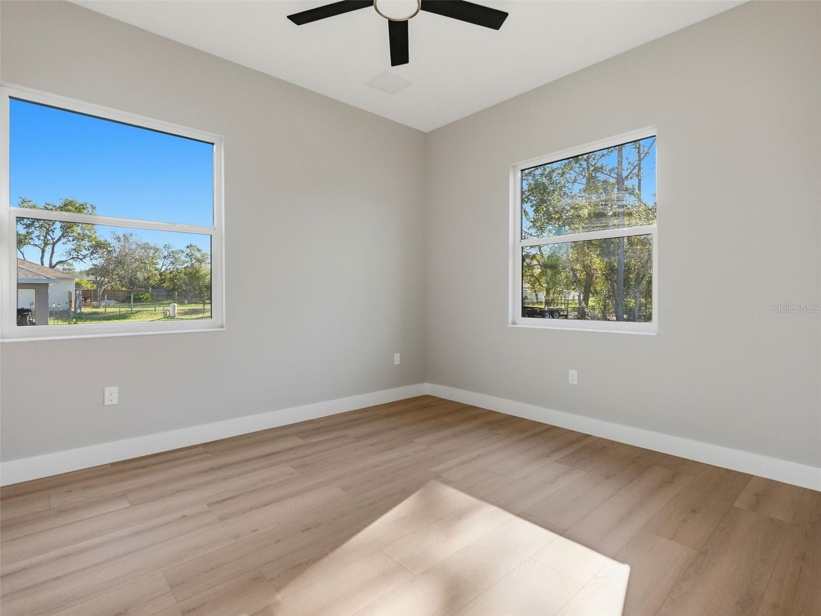 Single Family Residence at 11250 HUMBER RD, WEEKI WACHEE, photo 19 of 53