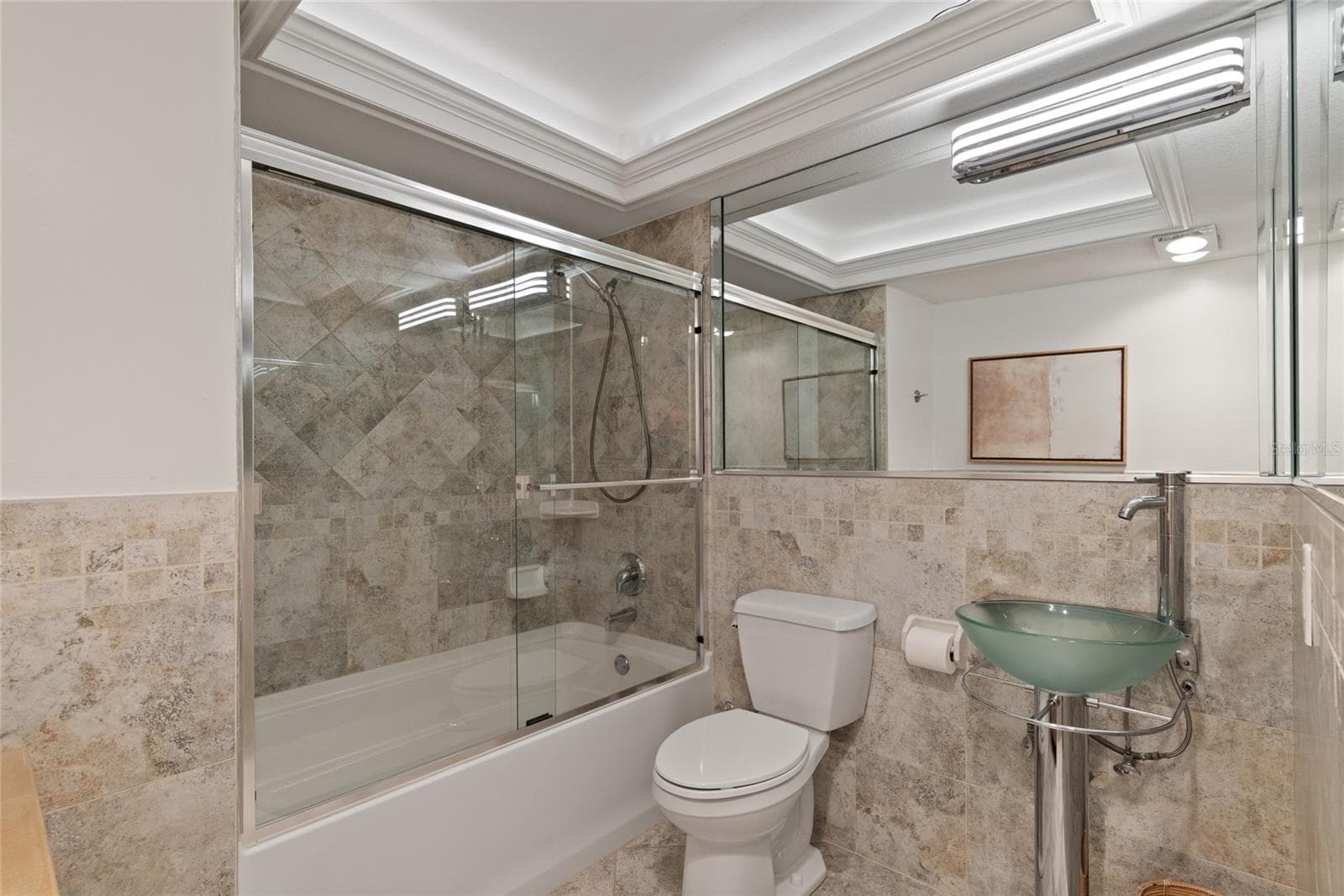 Condominium at 675 S GULFVIEW BLVD #PH4, CLEARWATER BEACH, photo 37 of 68