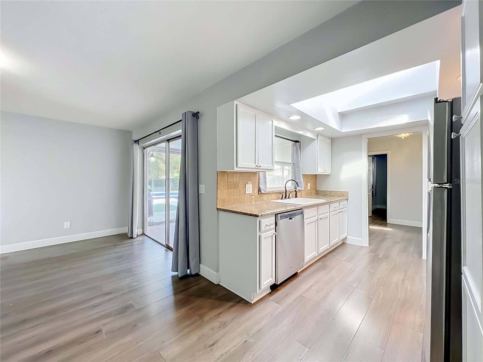 Single Family Residence at 408 MAID OF THE MIST DR, FERN PARK, photo 33 of 82