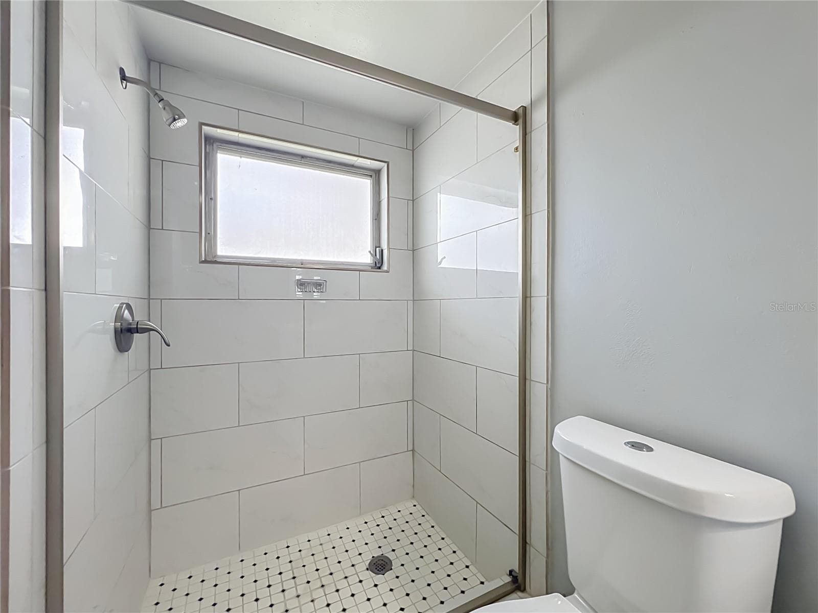 Single Family Residence at 408 MAID OF THE MIST DR, FERN PARK, photo 46 of 82