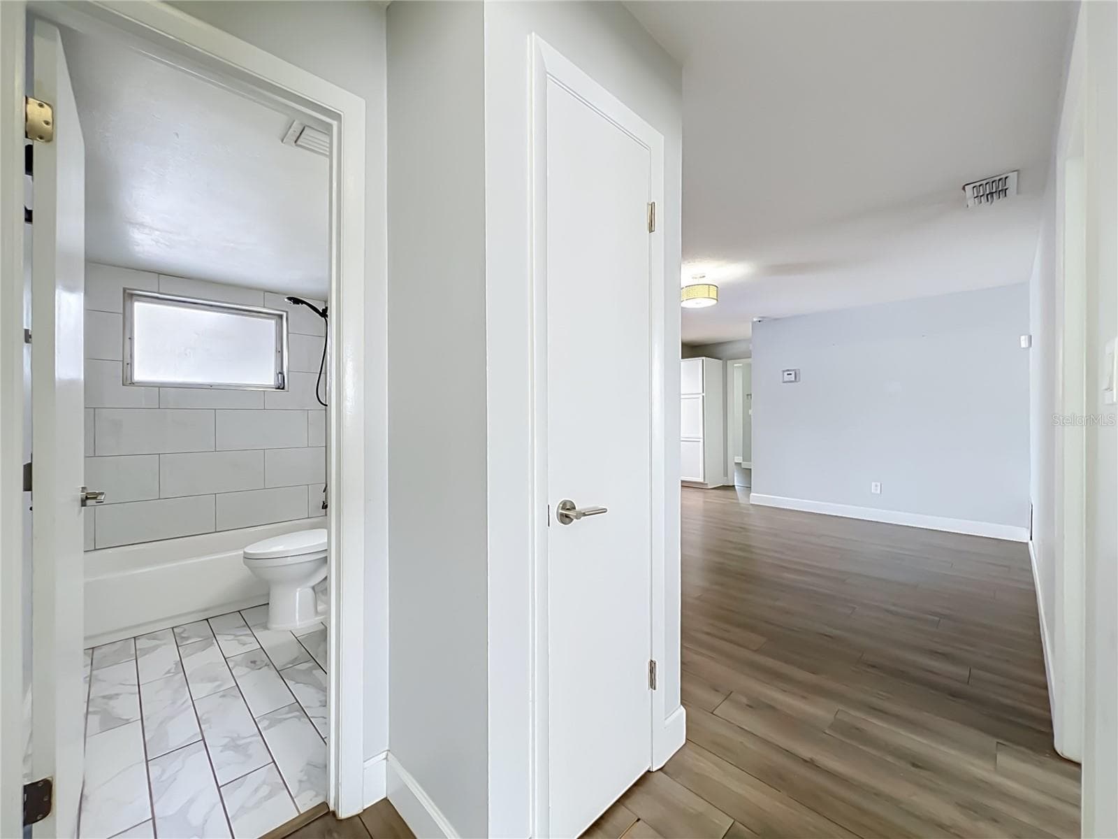 Single Family Residence at 408 MAID OF THE MIST DR, FERN PARK, photo 54 of 82