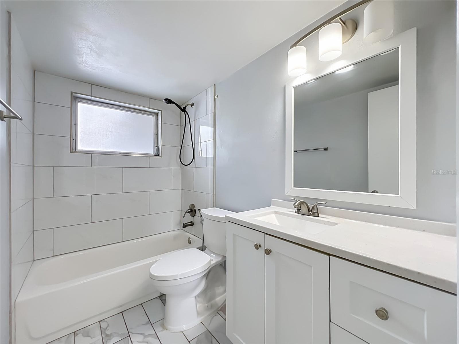 Single Family Residence at 408 MAID OF THE MIST DR, FERN PARK, photo 55 of 82