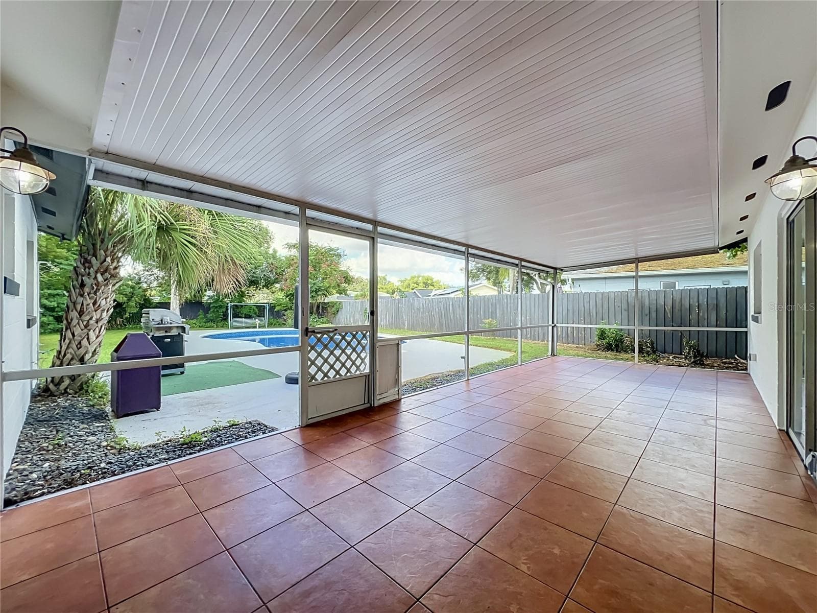 Single Family Residence at 408 MAID OF THE MIST DR, FERN PARK, photo 61 of 82