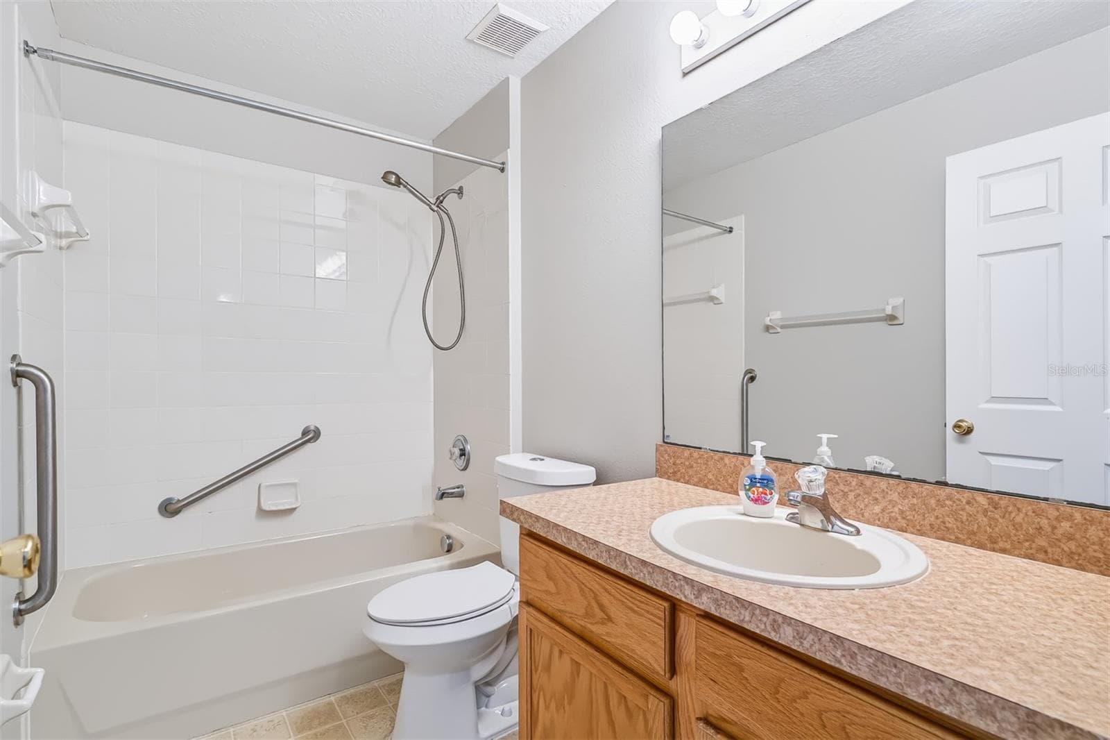 Single Family Residence at 3548 BENSON PARK BLVD, ORLANDO, photo 22 of 41