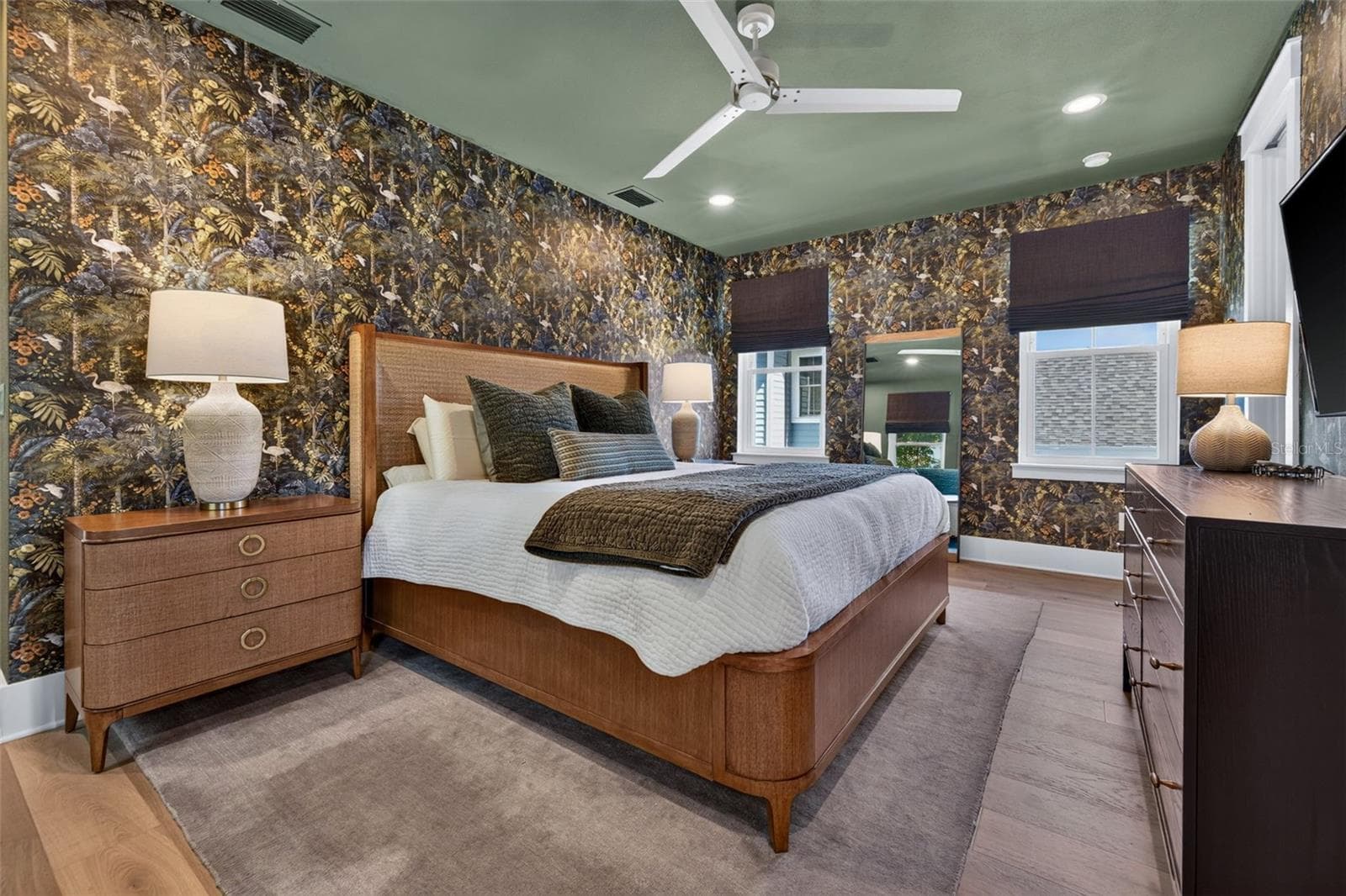 Primary Suite - 526 13TH AVE S, ST PETERSBURG