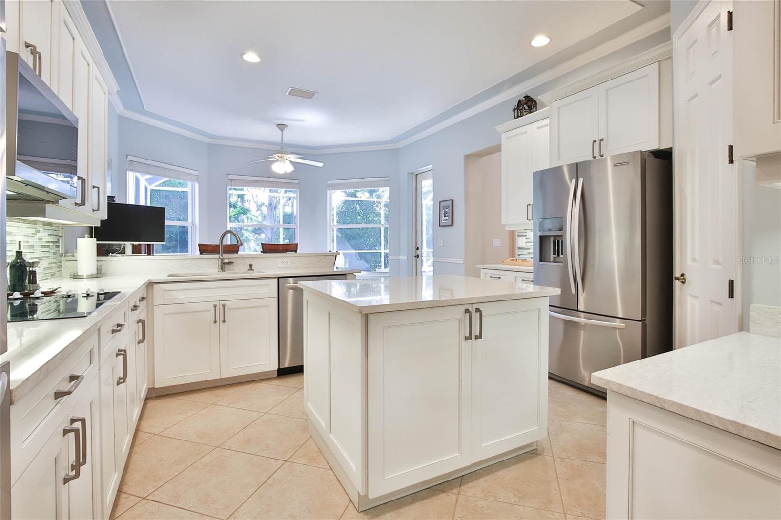 Single Family Residence at 6921 CONESTOGA PL, BRADENTON, photo 12 of 36