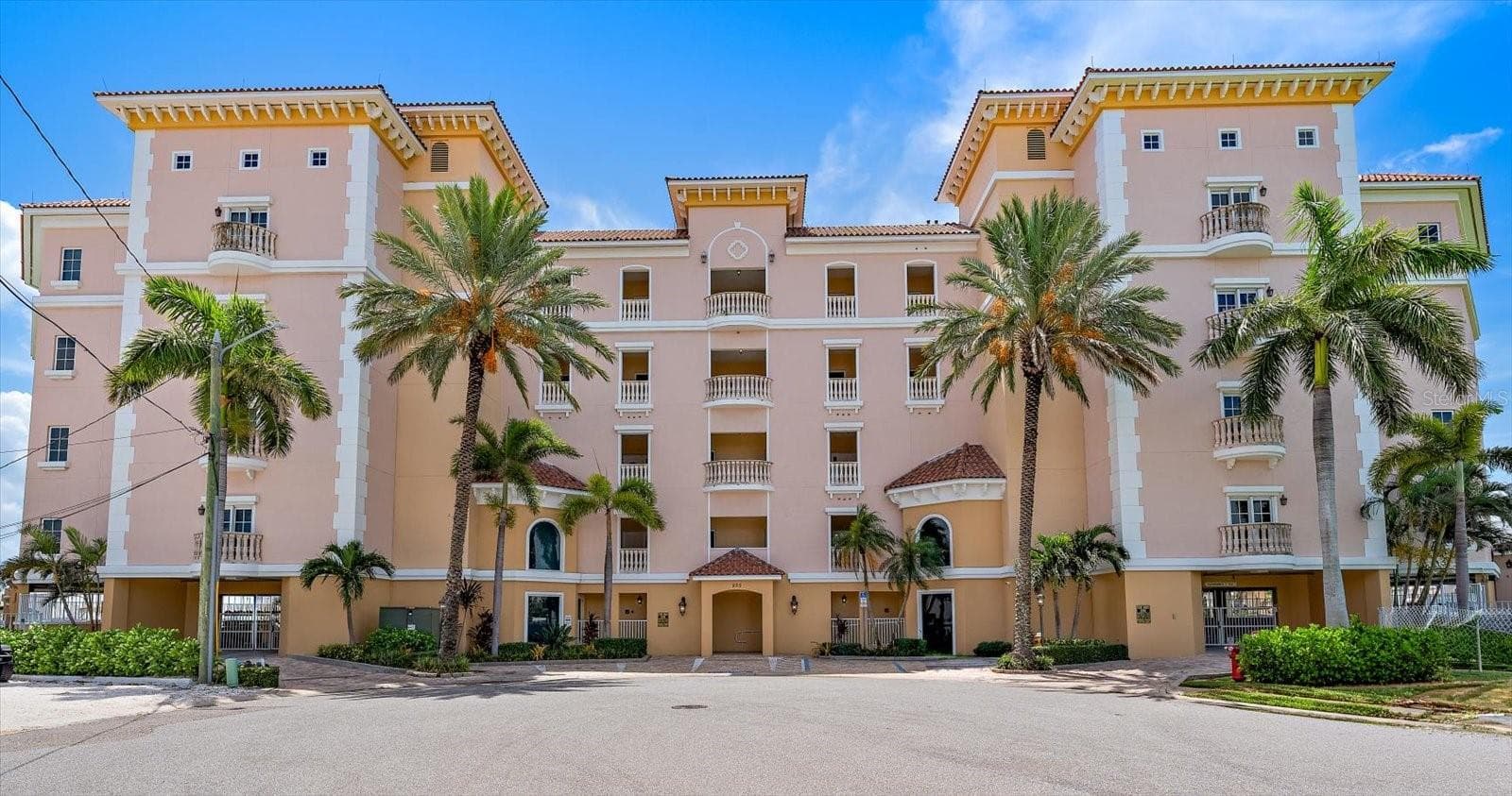Condominium at 205 BRIGHTWATER DR #401, CLEARWATER BEACH, photo 4 of 62