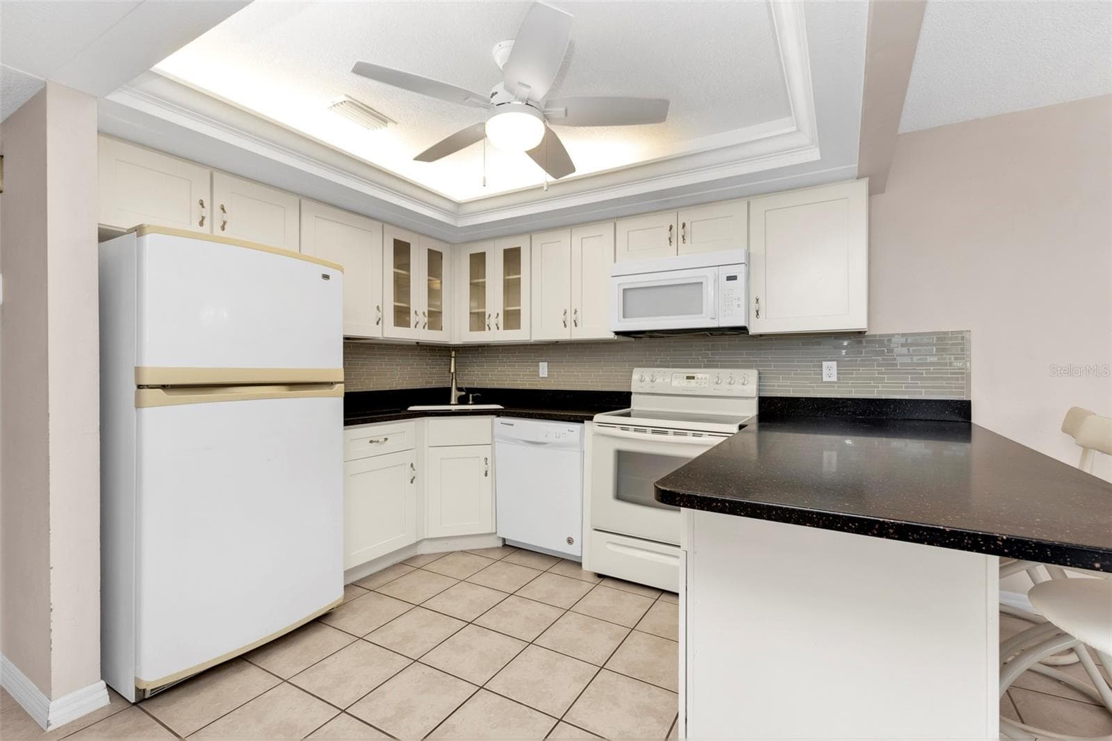 Condominium at 21260 BRINSON #301, PORT CHARLOTTE, photo 6 of 19