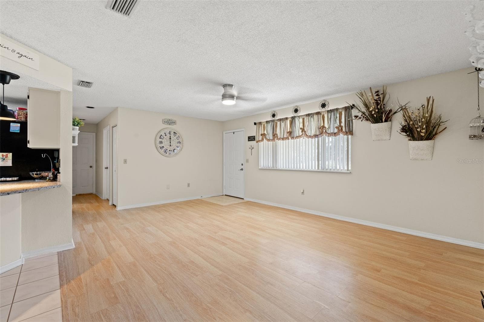 Living Room - 11530 SW 84TH AVENUE RD, OCALA