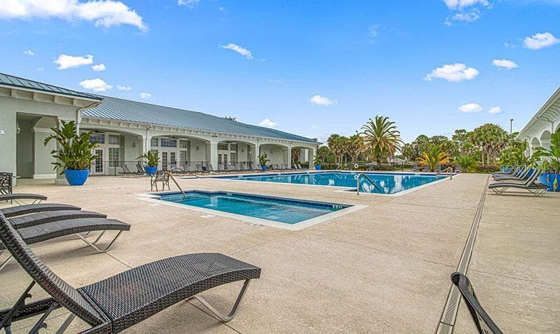 1 of the many Community Pools - 11530 SW 84TH AVENUE RD, OCALA