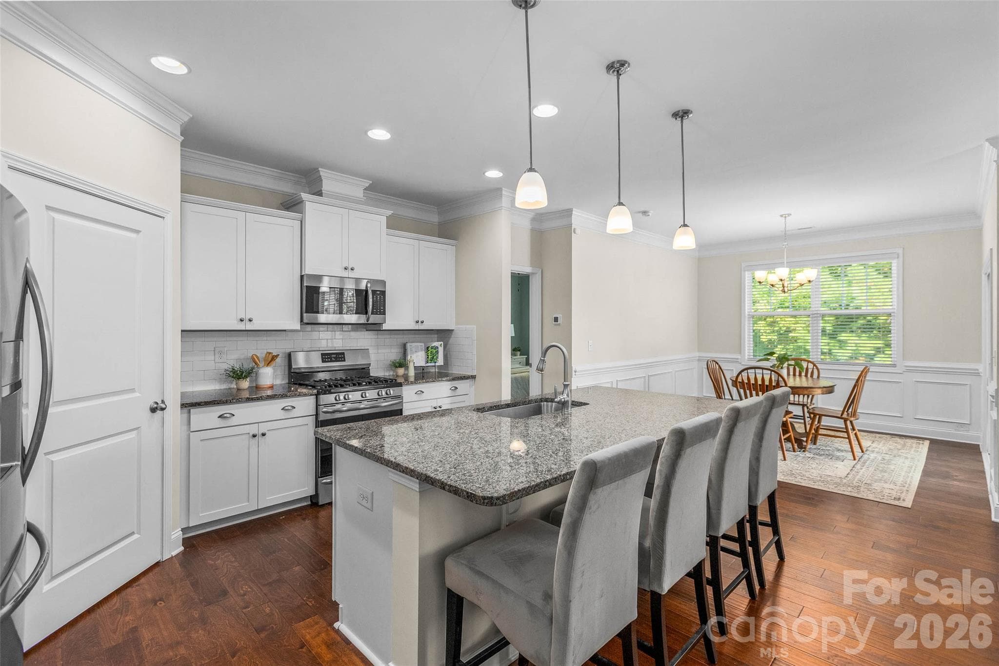 Single Family Residence at 4300 Legacy Drive, Denver, photo 11 of 42