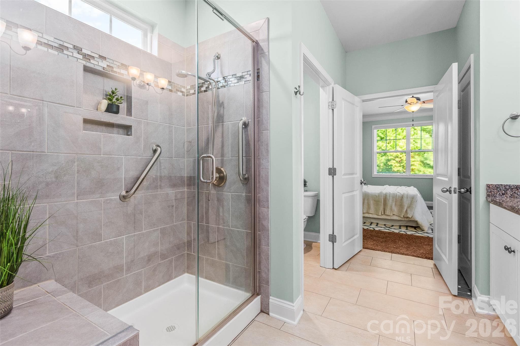Primary ensuite bath with large shower - 4300 Legacy Drive, Denver