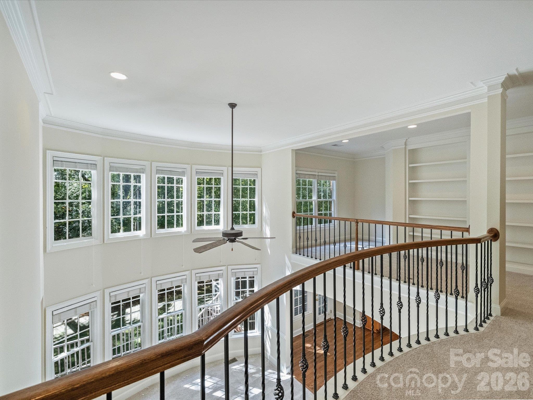 Natural light pours into the upstairs - 7705 Stonehaven Drive, Waxhaw
