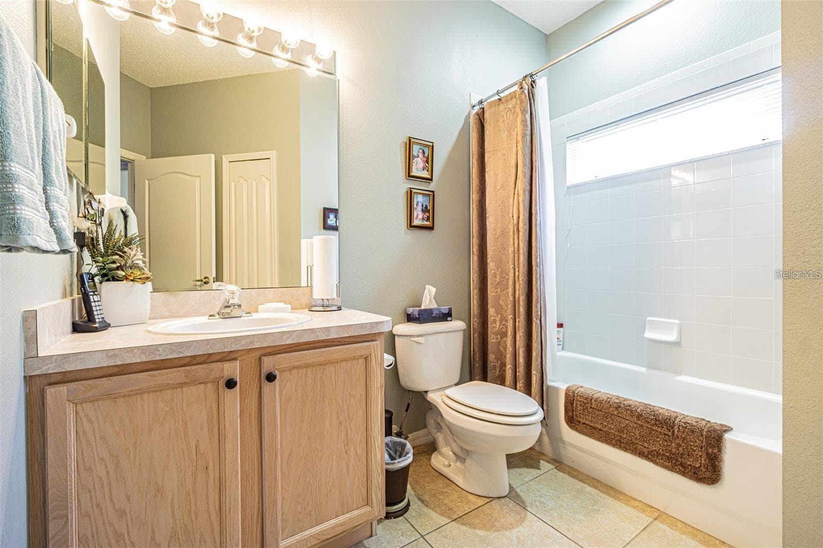 Single Family Residence at 2514 SANDY HILL CT, HOLIDAY, photo 16 of 26