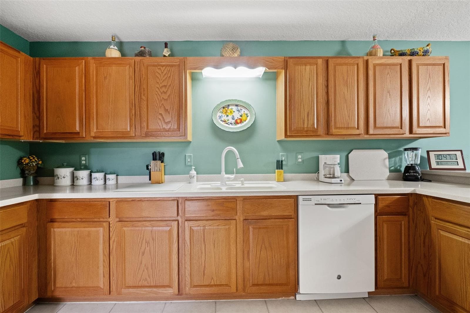 Single Family Residence at 10628 COLLAR DR, SAN ANTONIO, photo 17 of 39