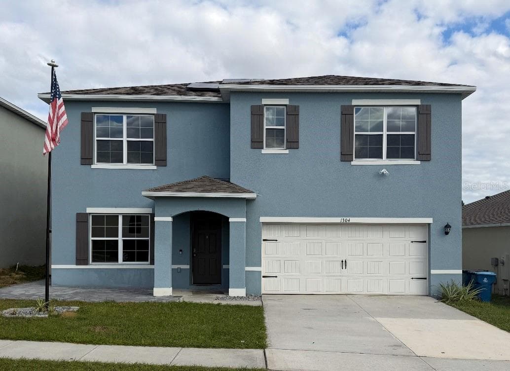 1304 SUGARWOOD ST