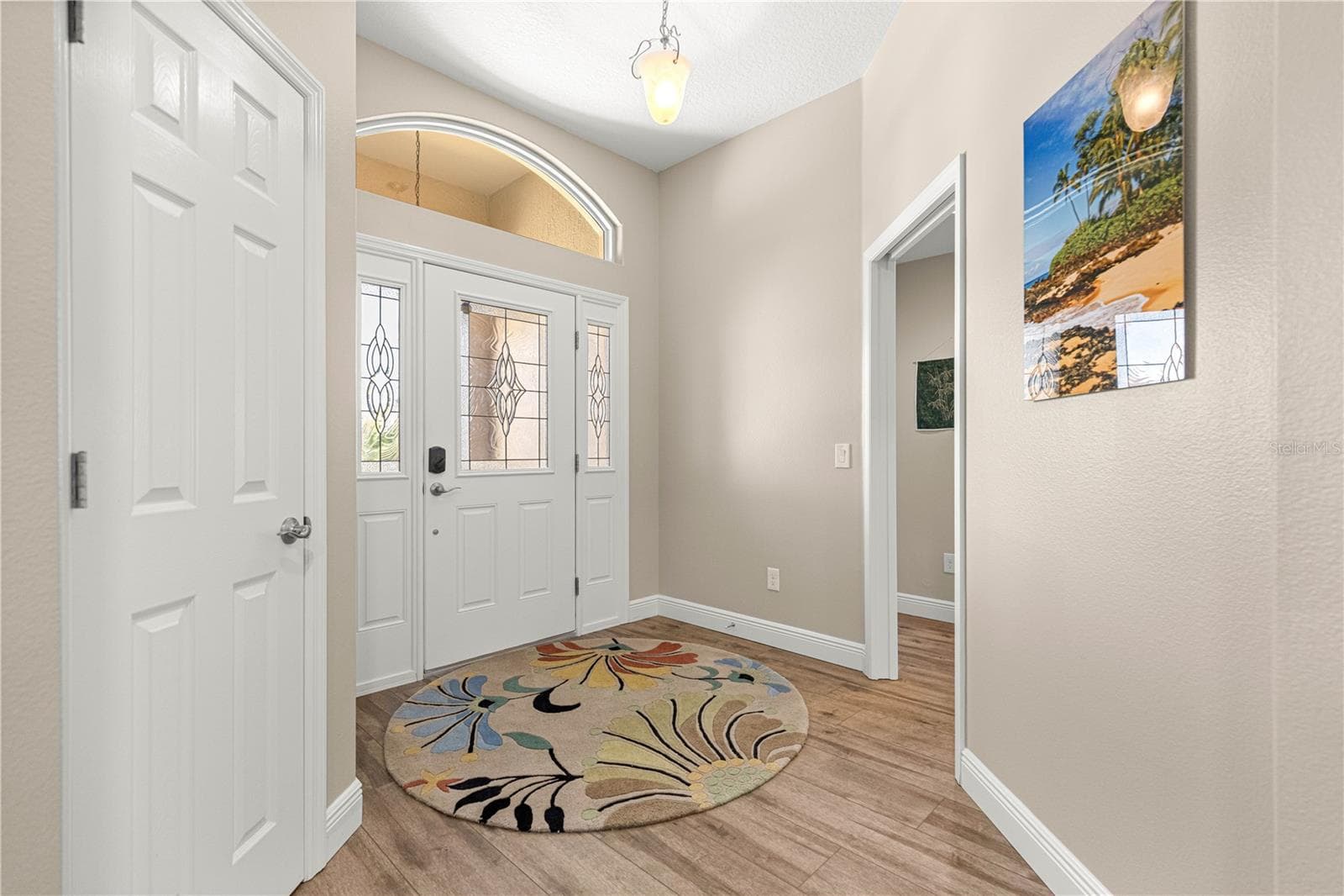 Large entry way - 3562 YATES AVE, THE VILLAGES