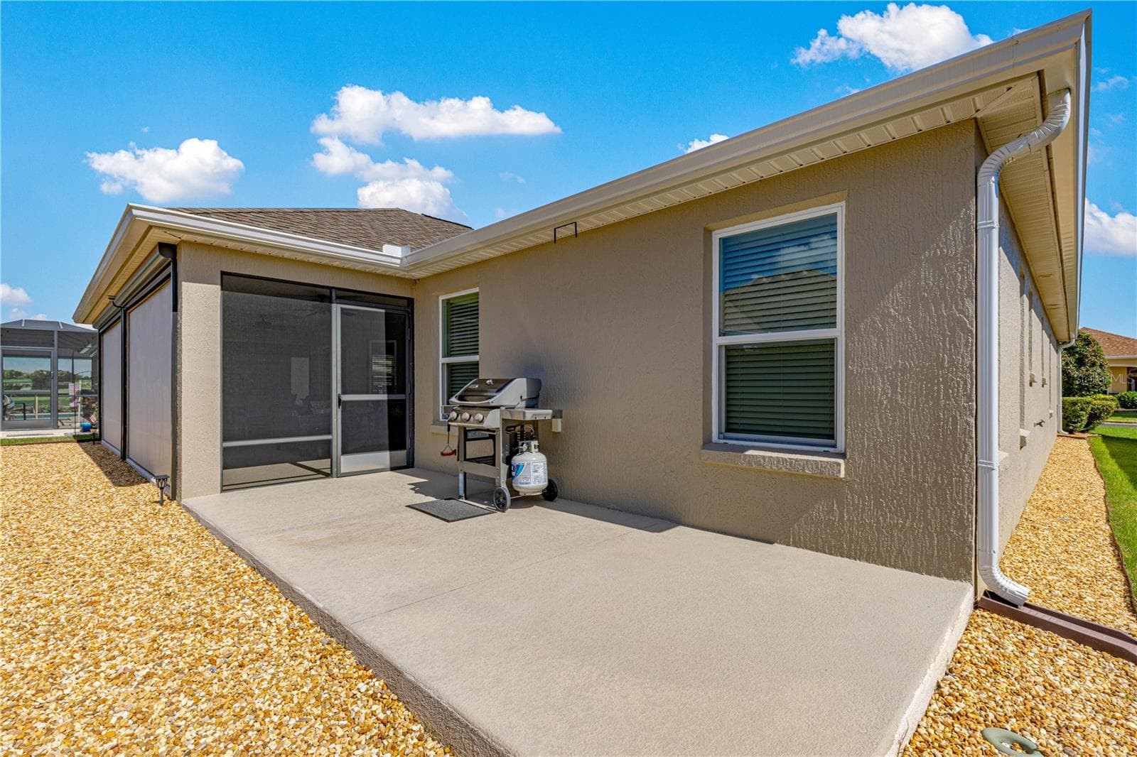 Large grilling pad - 3562 YATES AVE, THE VILLAGES