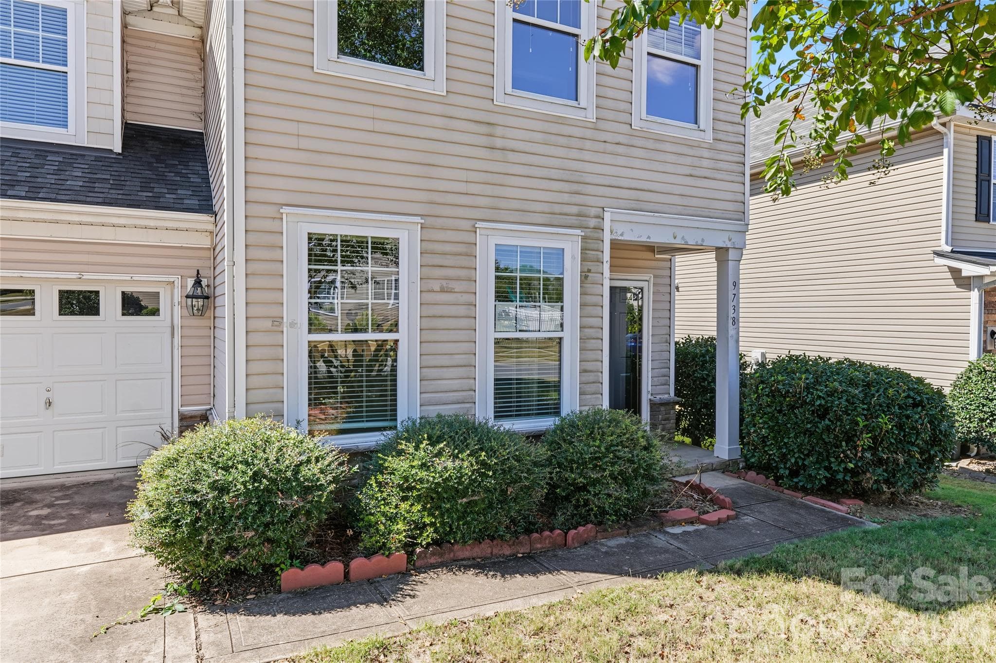 Single Family Residence at 9738 Loughlin Lane, Charlotte, photo 40 of 42