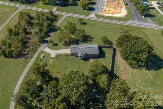 Single Family Residence at 131 Patrick Road, Gastonia, photo 5 of 46