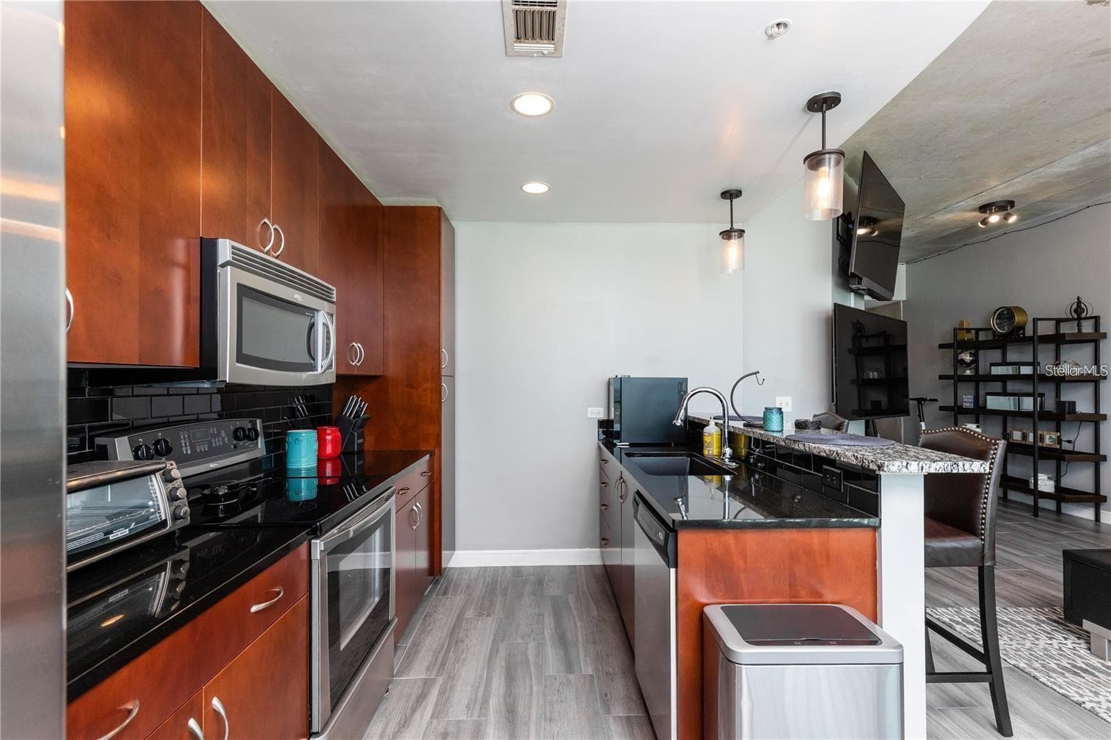 Condominium at 777 N ASHLEY DR #2209, TAMPA, photo 5 of 14