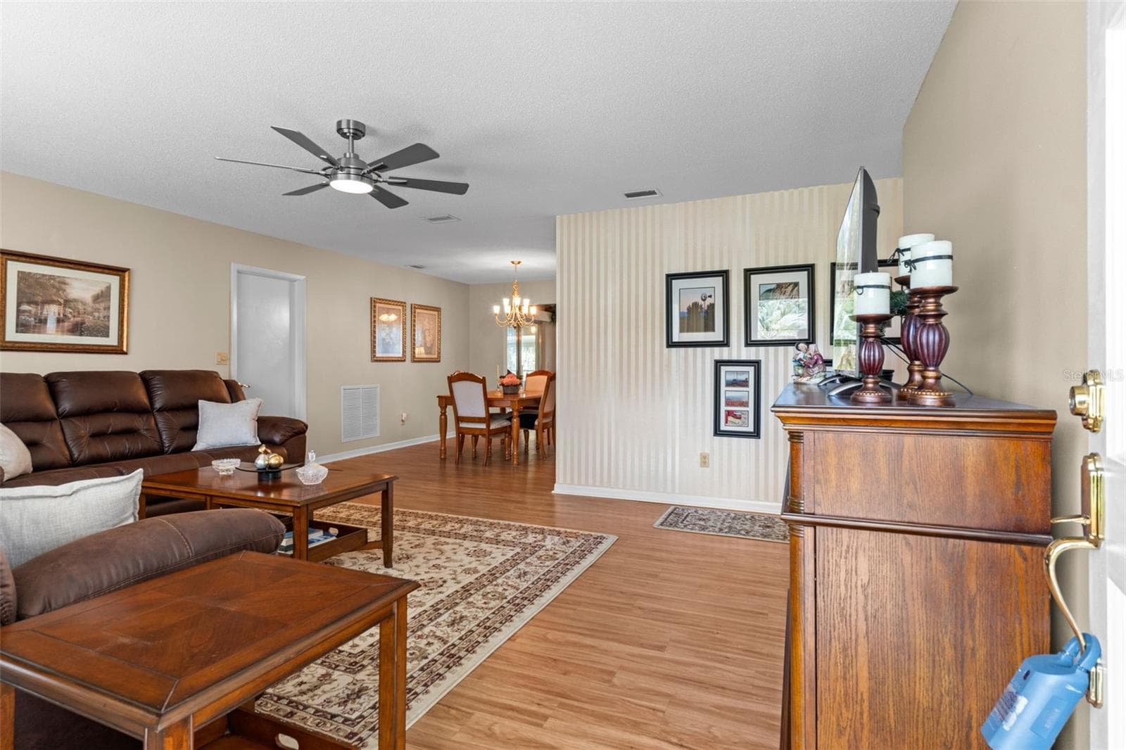 Living Room - 5525 S KLINE TER, INVERNESS
