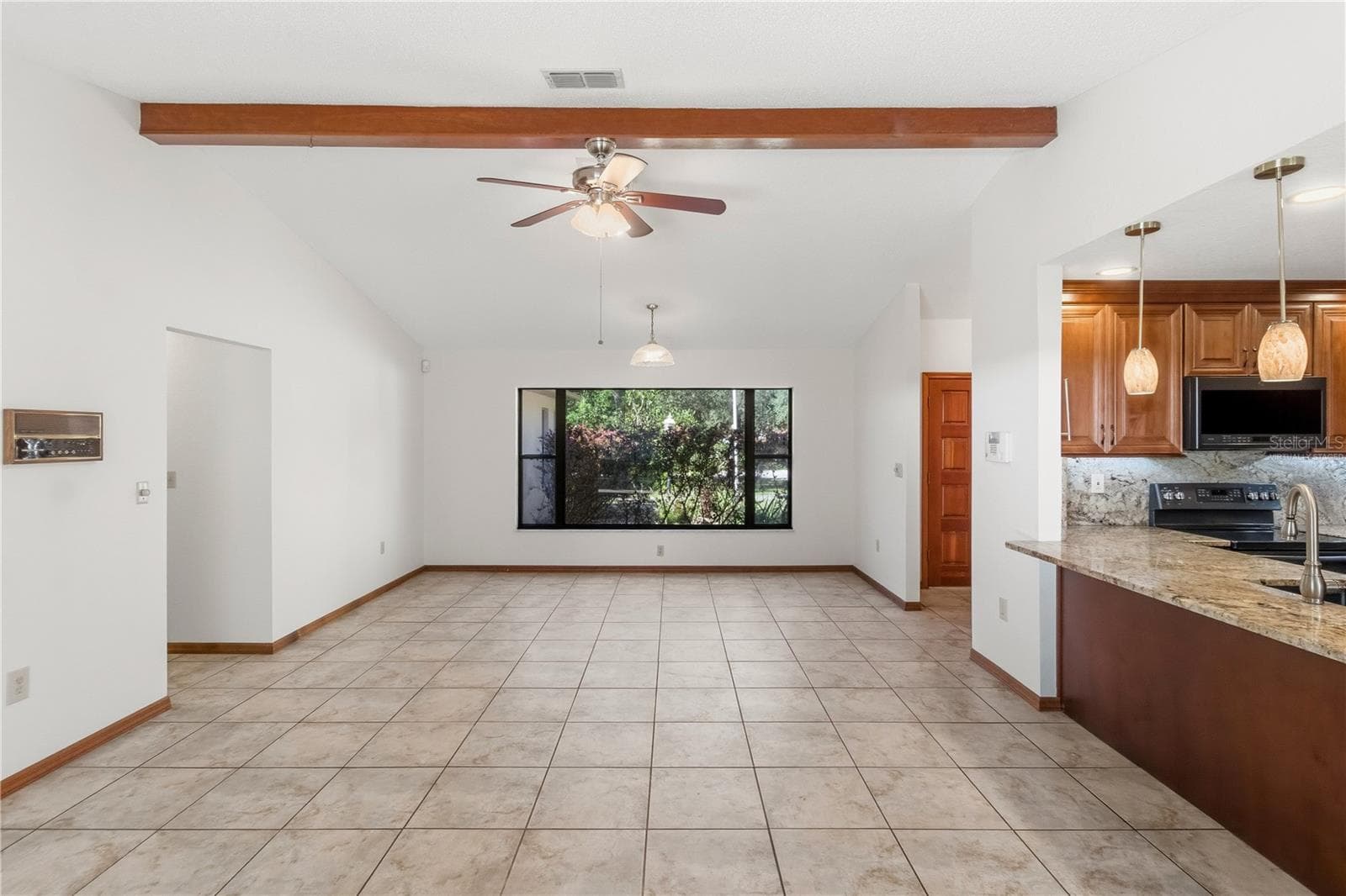 Virtually Staged - 18644 FURMAN DR, SPRING HILL