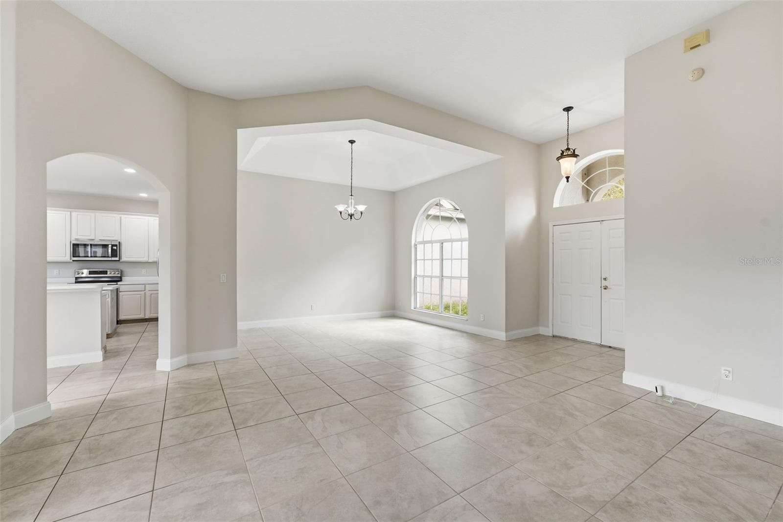 Single Family Residence at 3703 HALF MOON DR, ORLANDO, photo 6 of 46