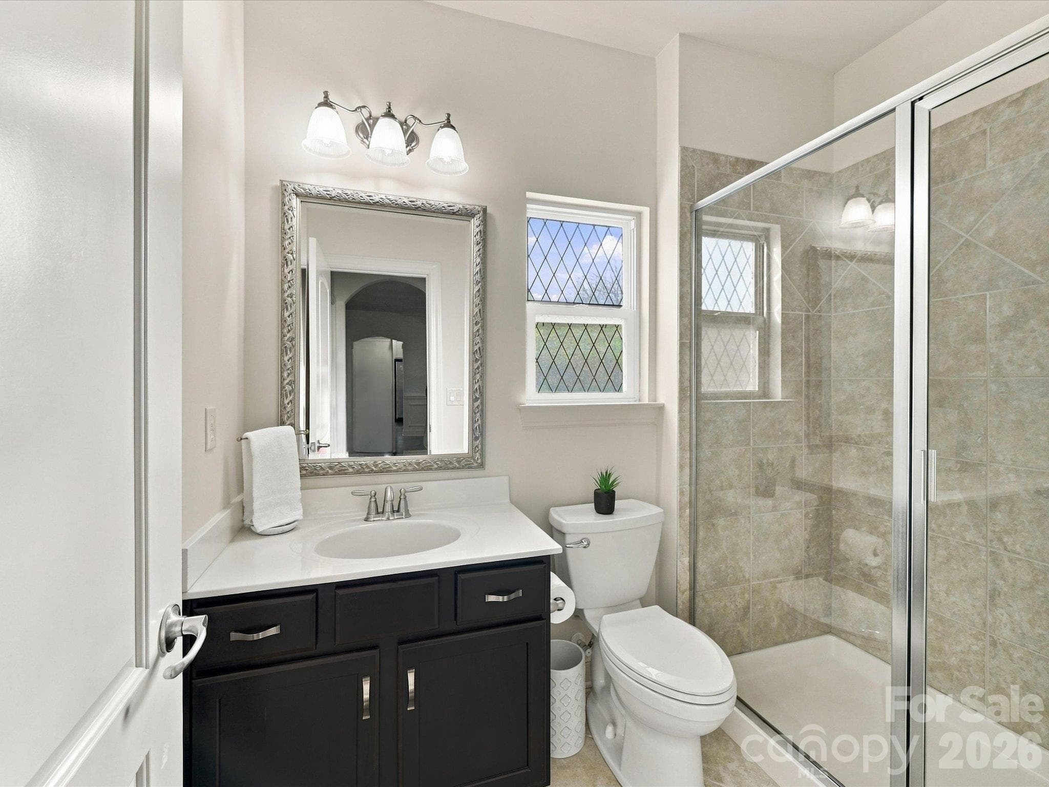 Single Family Residence at 522 Iron Horse Lane, Midland, photo 15 of 47