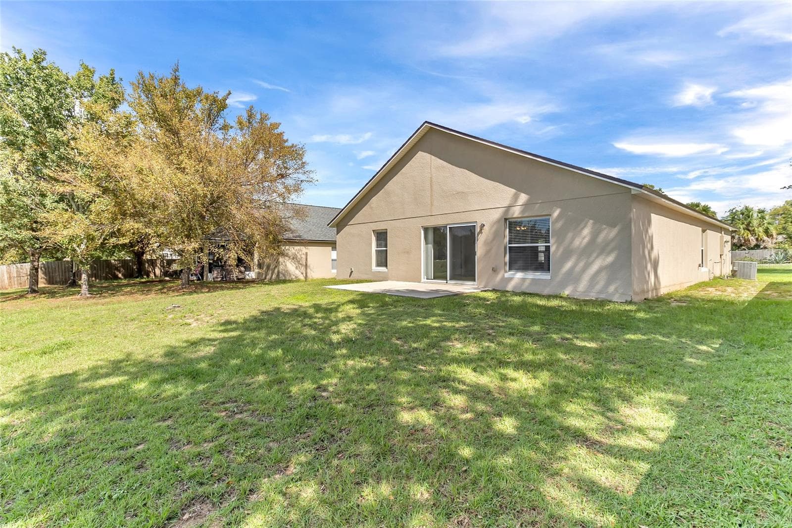 Single Family Residence at 2425 MERRY RD, TAVARES, photo 4 of 33