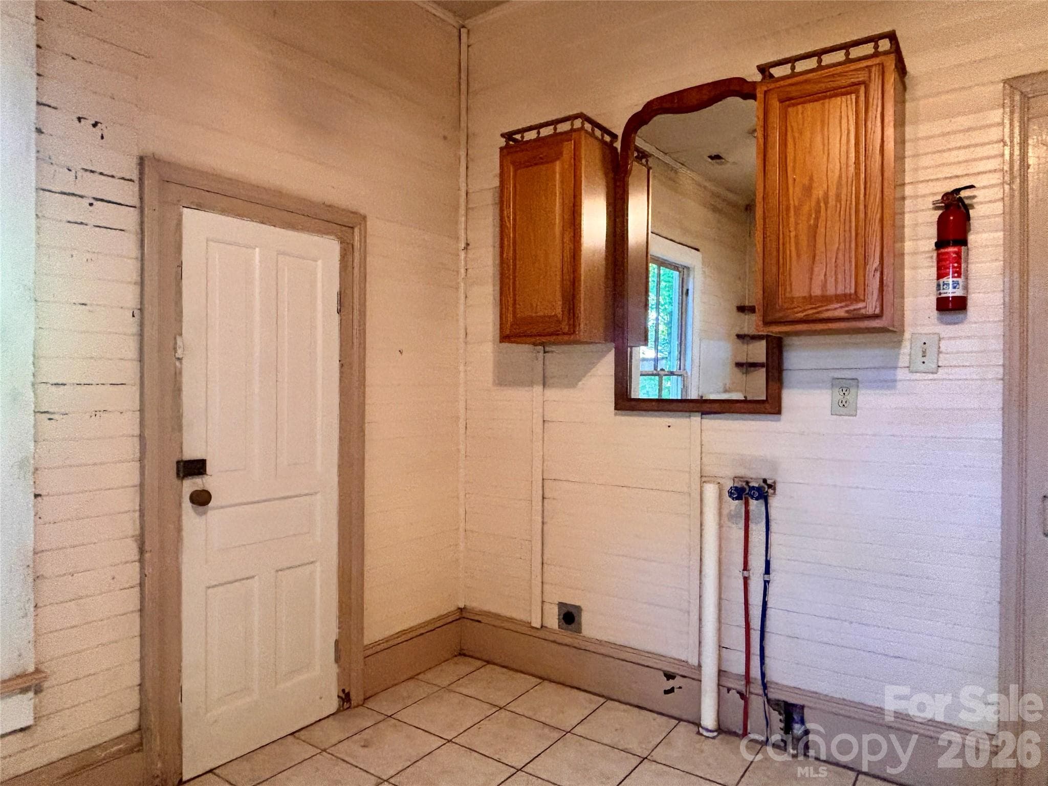 Single Family Residence at 907 S Fulton Street, Salisbury, photo 10 of 23