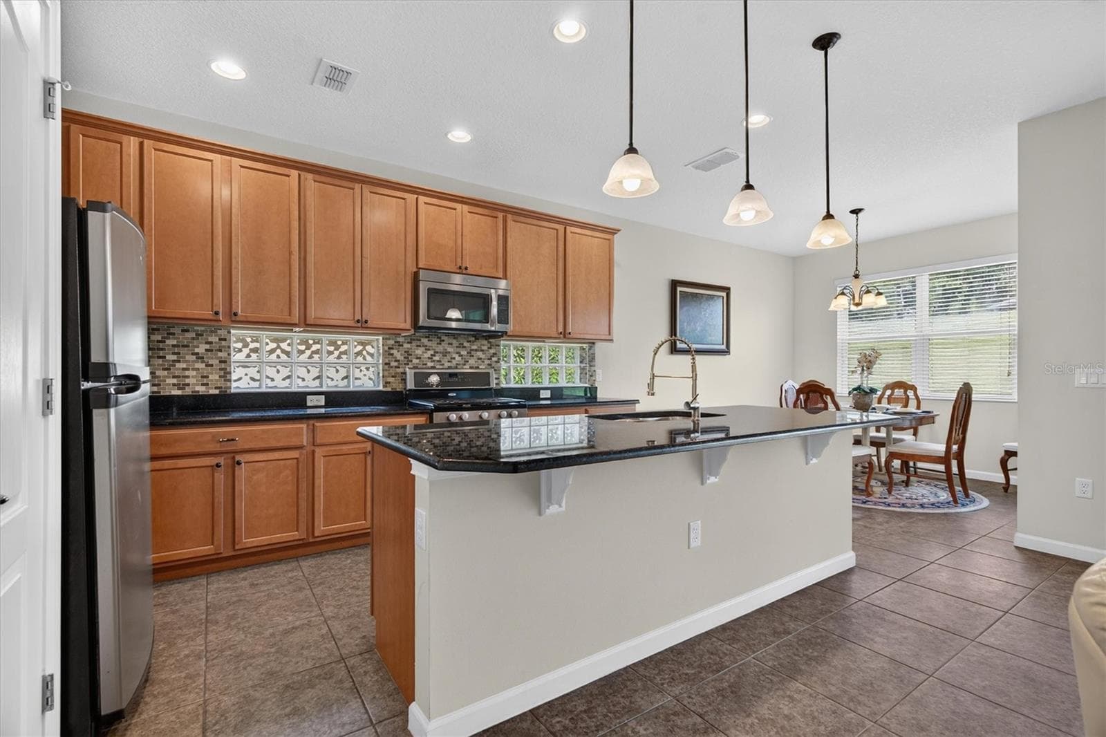 Single Family Residence at 2315 NATOMA BLVD, MOUNT DORA, photo 9 of 60