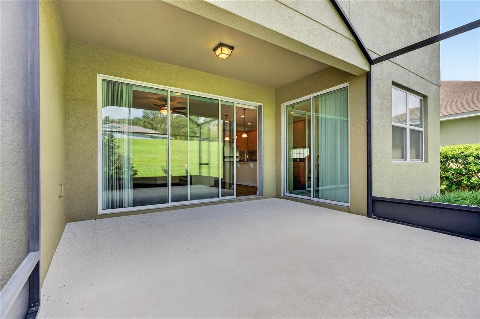 Screened in patio - 2315 NATOMA BLVD, MOUNT DORA