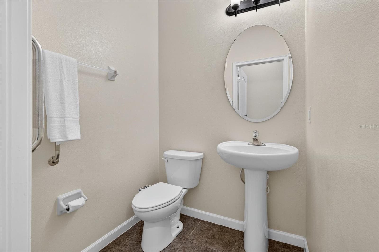 Half bath on first floor - 2315 NATOMA BLVD, MOUNT DORA