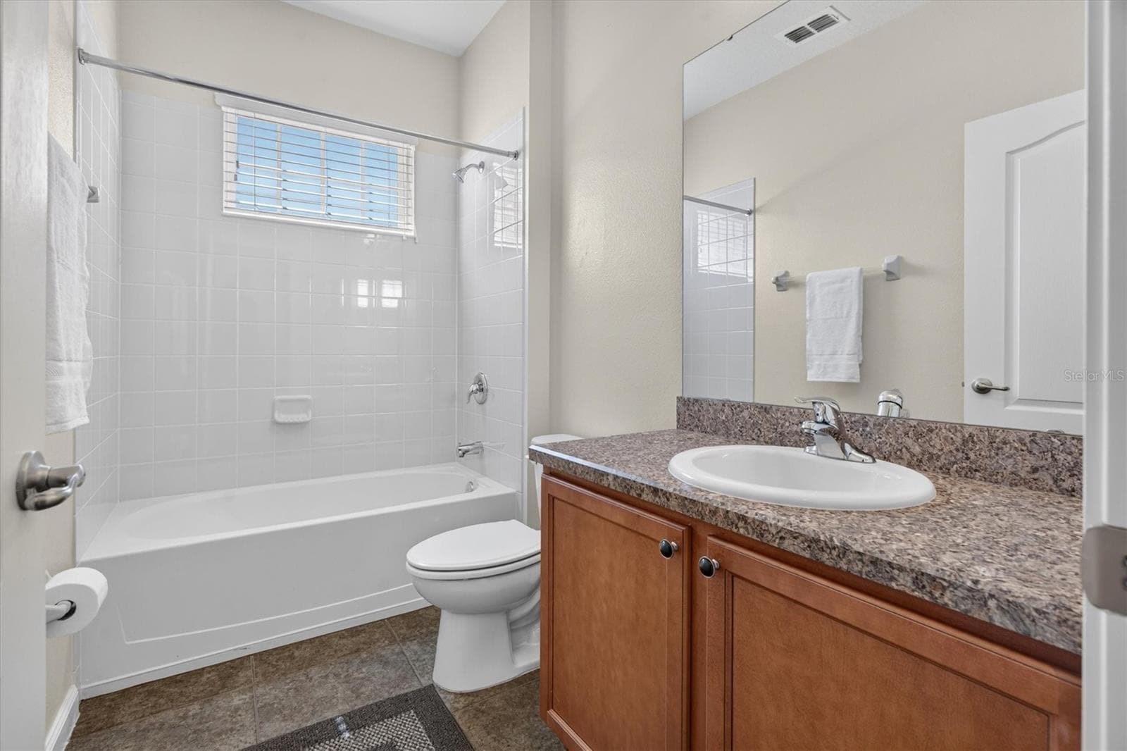 Single Family Residence at 2315 NATOMA BLVD, MOUNT DORA, photo 40 of 60